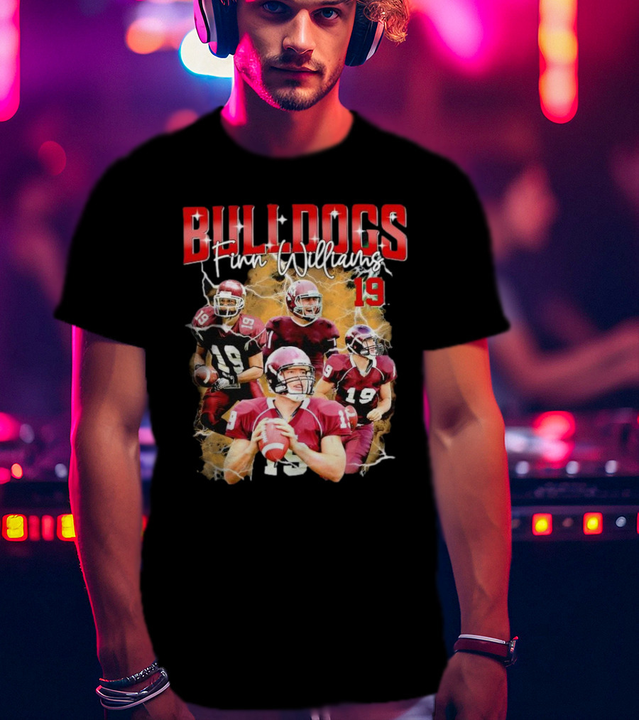 BULLDOGS Finn Williams 19 Football Quarterback Action T-Shirt