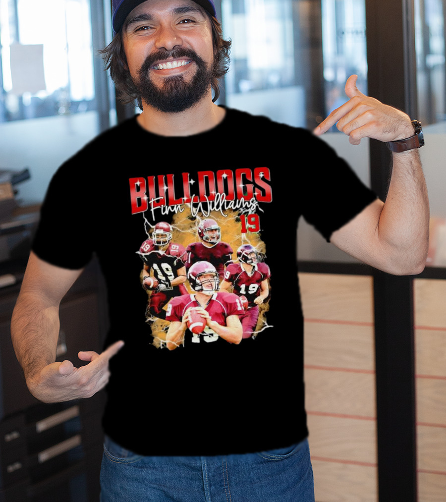 BULLDOGS Finn Williams 19 Football Quarterback Action T-Shirt