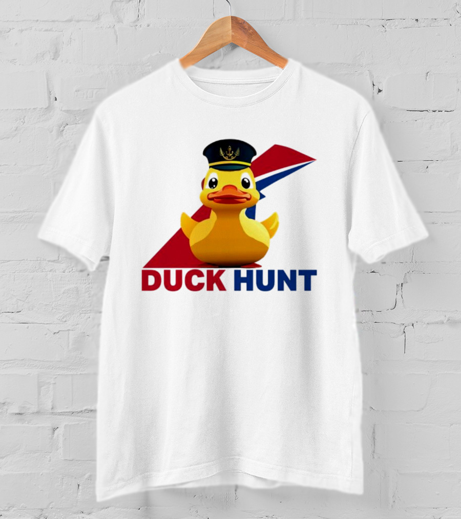 Cruising Duck Hunt Captain Rubber Duck Navy T-Shirt