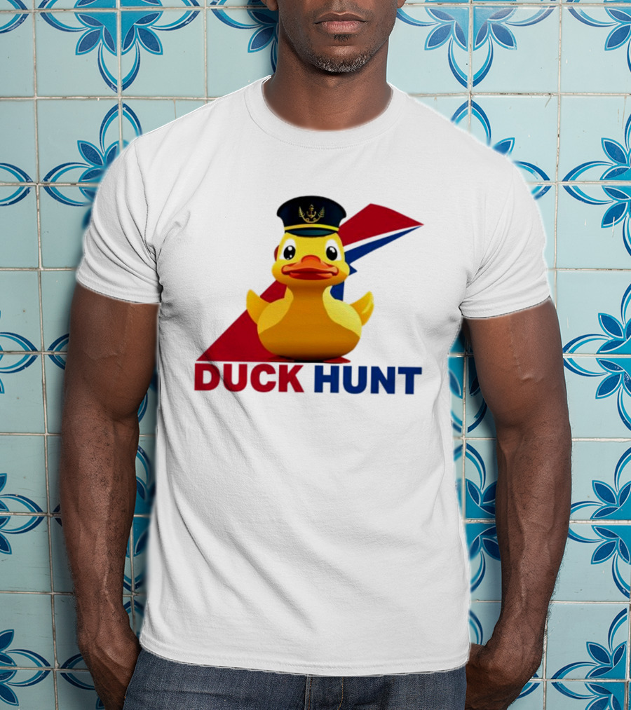 Cruising Duck Hunt Captain Rubber Duck Navy T-Shirt