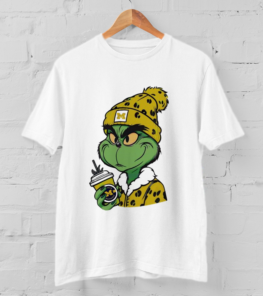 Grinch Boujee Michigan Wolverines M Logo Winter Outfit Coffee Cup T-Shirt