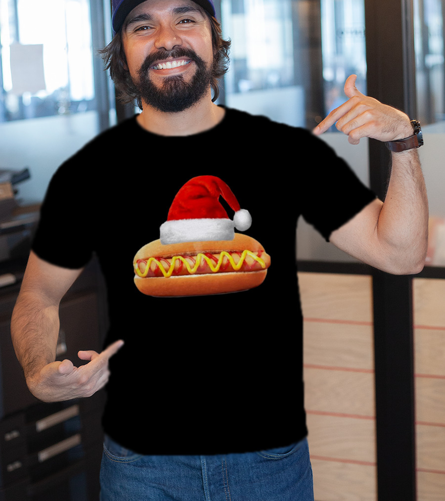 Santa Hat Hot Dog Christmas Family Dinner T-Shirt