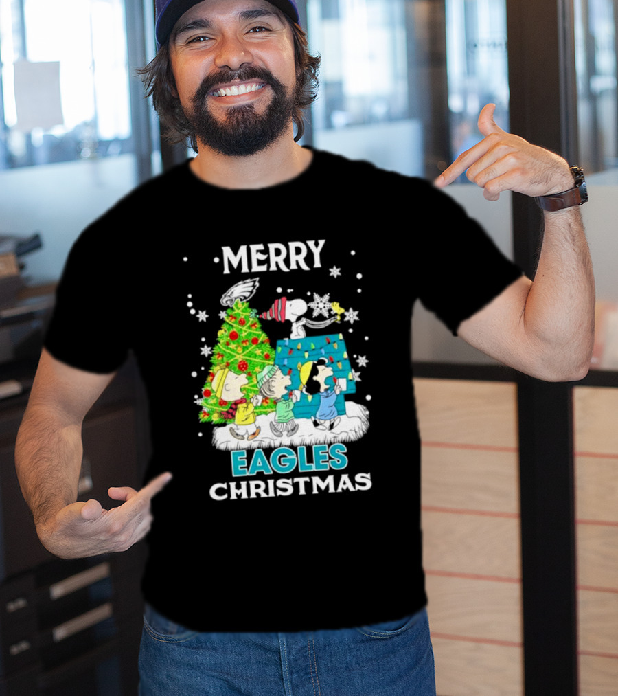 Merry Peanuts Eagles Christmas Holiday T-Shirt