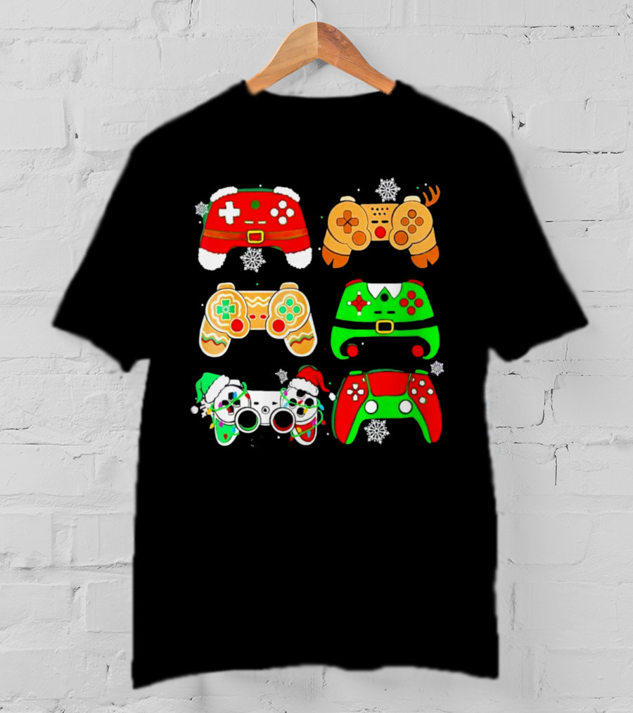 Santa Elf Gaming Controllers Christmas Gamer Holiday T-Shirt