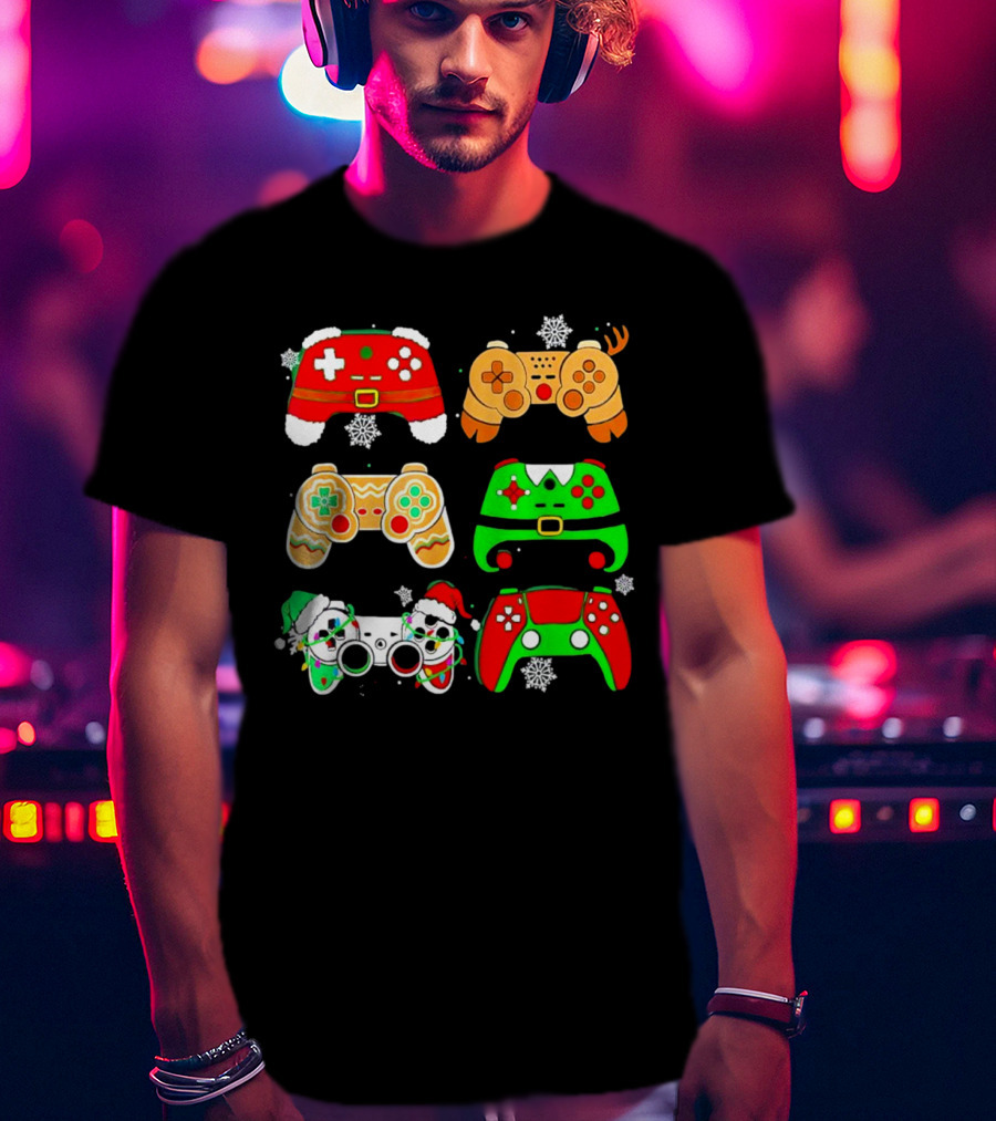 Santa Elf Gaming Controllers Christmas Gamer Holiday T-Shirt