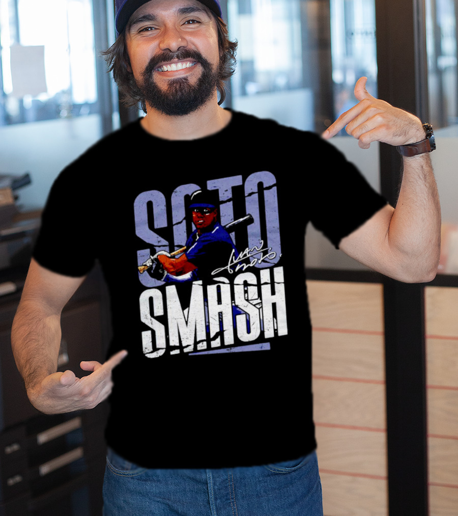 Soto Smash Juan Soto Cartoon Signature T-Shirt