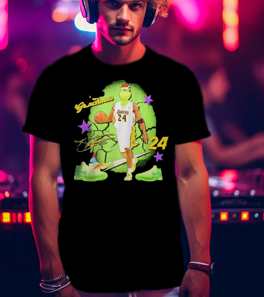 Lakers 24 Grinchmas Kobe Bryant Sneakers T-Shirt