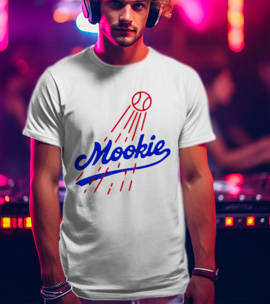 Mookie Signature Red Baseball Design Los Angeles Dodgers T-Shirt