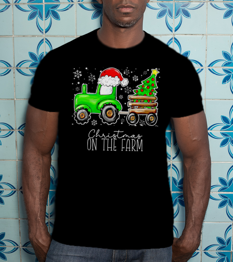 Christmas On The Farm Tractor Trailer Christmas Tree T-Shirt