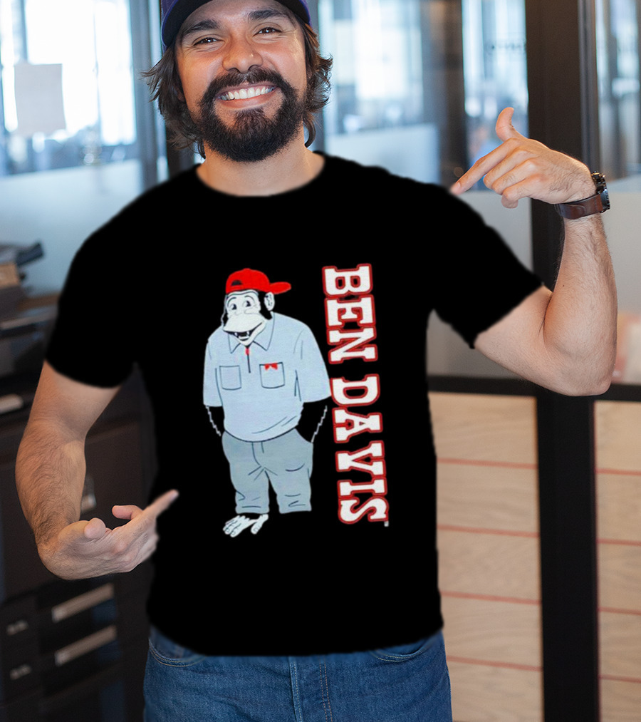 BEN DAVIS Monkey In Red Cap And Workwear T-Shirt
