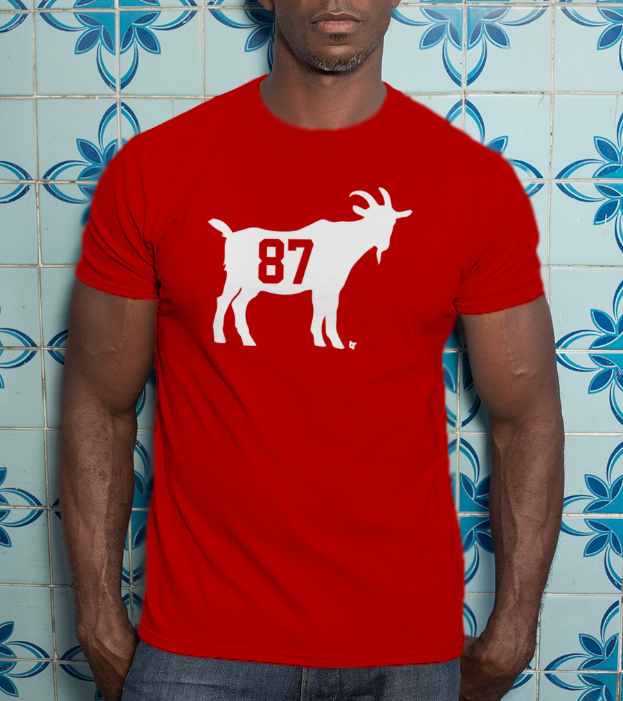 Travis Kelce GOAT 87 Football Legend T-Shirt