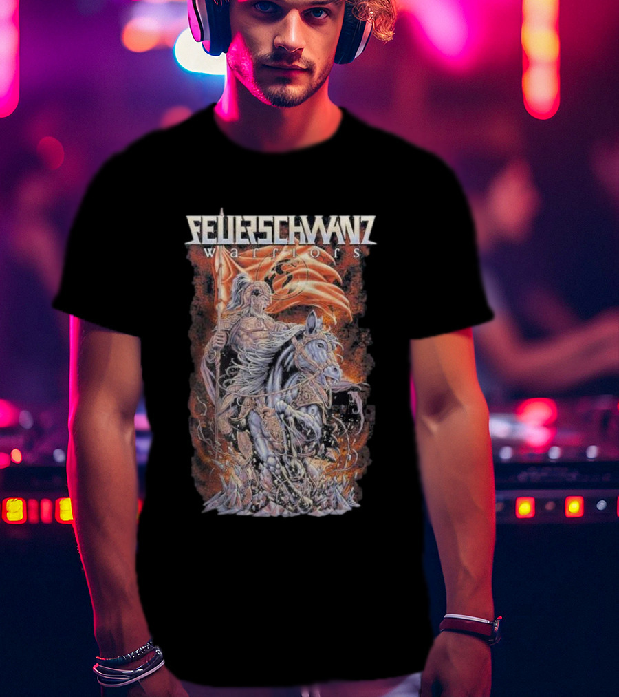 Feuerschwanz Warriors Rohirrim Knight On Horseback With Flag T-Shirt