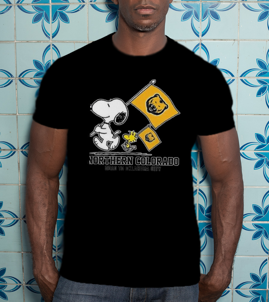 Snoopy Northern Colorado Bears Road To Oklahoma City Flags T-Shirt