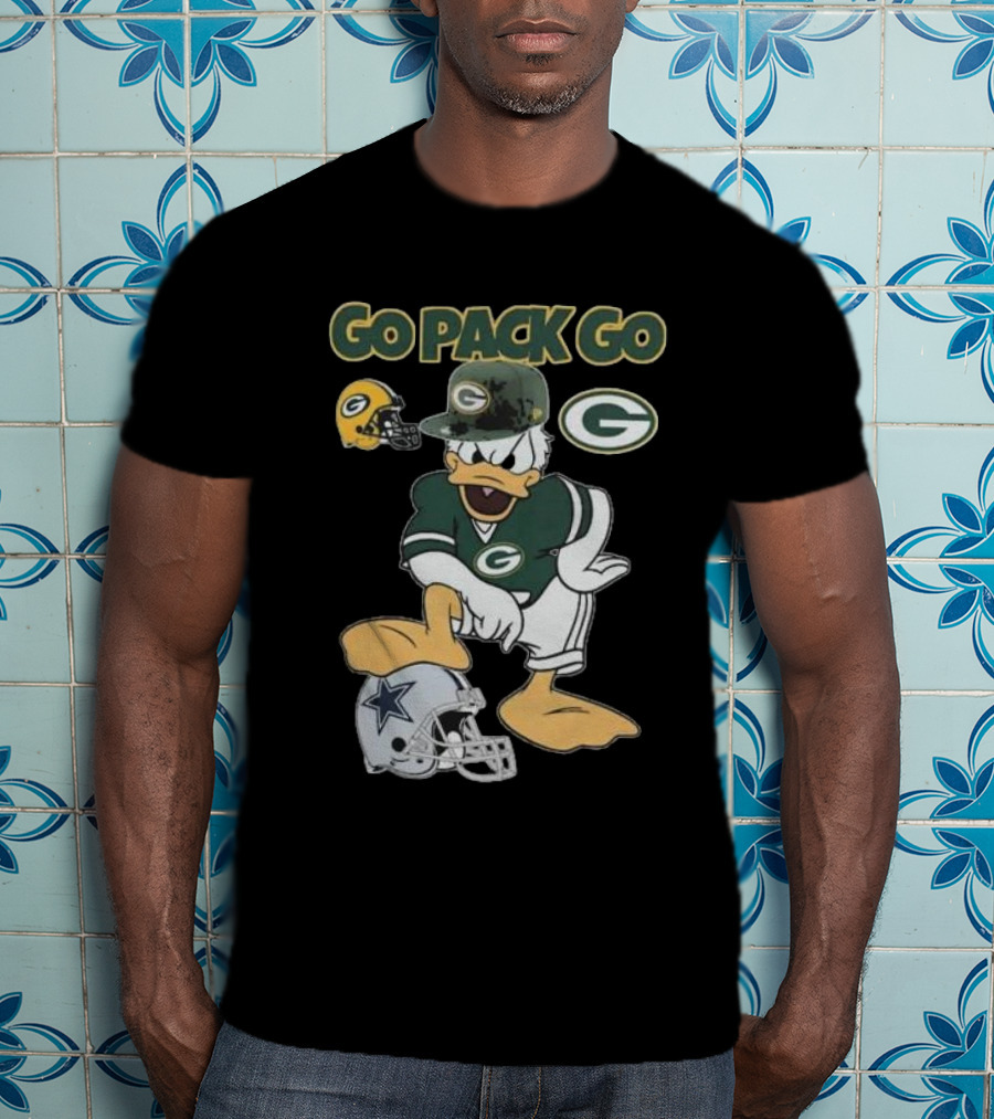 Go Pack Go Donald Duck Green Bay Packers Defeats Dallas Cowboys Helmet T-Shirt