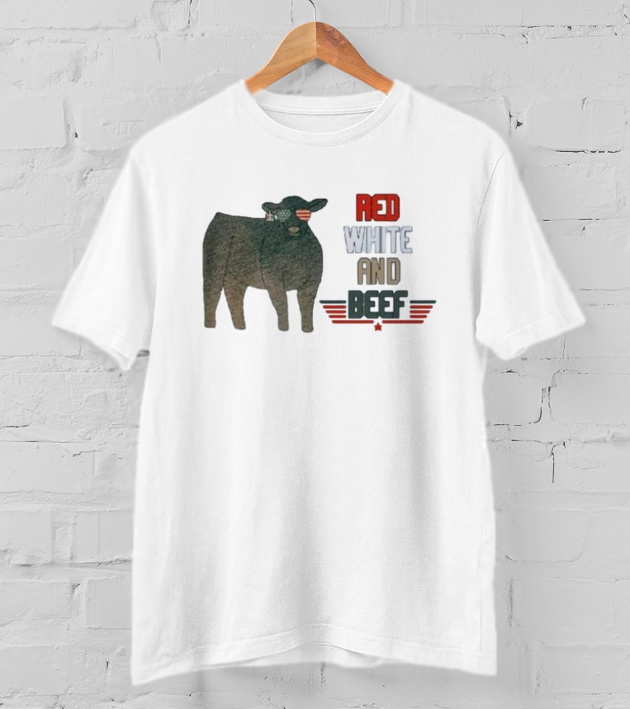 Red White And Beef American Cattle With Patriotic Sunglasses T-Shirt