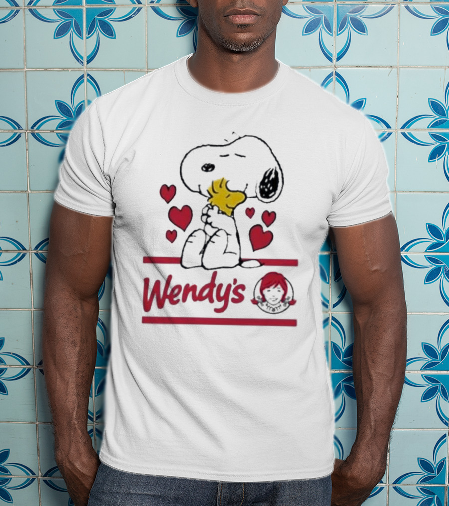Snoopy Woodstock Hearts Wendy's T-Shirt