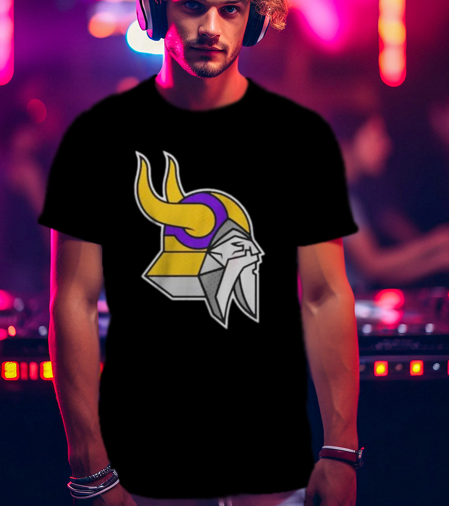 Minnesota Vikings The Chaos Bringers Viking Head T-Shirt