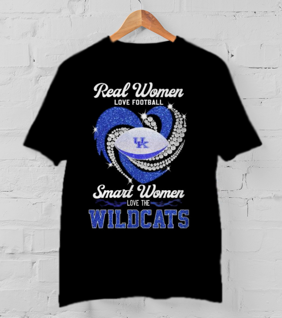 Real Women Love Football Smart Women Love The Wildcats UK Diamond Heart T-Shirt