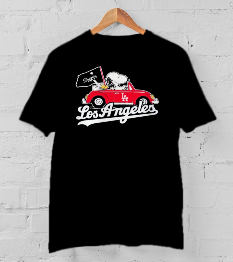 Los Angeles Dodgers Snoopy LA Car Dodgers Flag T-Shirt
