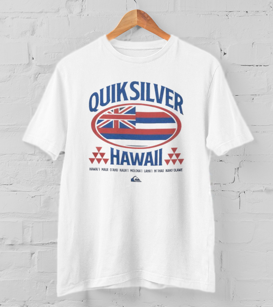 Quiksilver Hawaii Flag Design With Island Names - Hawai'i Maui O'ahu Kaua'i Moloka'i Lana'i Ni'ihau Kaho'olawe T-Shirt