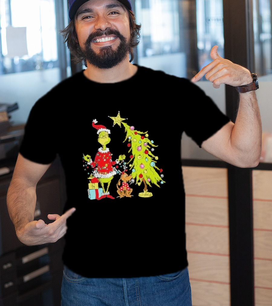 Grinch Christmas Tree With Santa Hat And Max By Presents T-Shirt