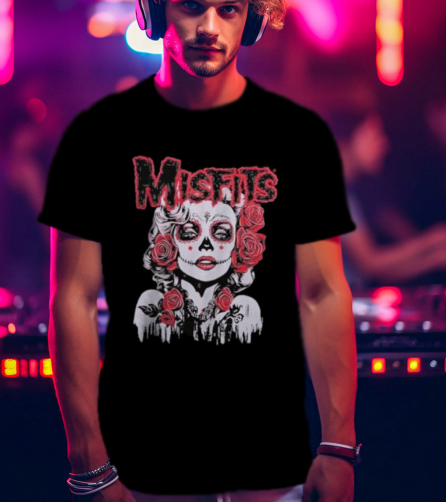 Misfits Dia De Los Muertos Iconic Star With Roses T-Shirt