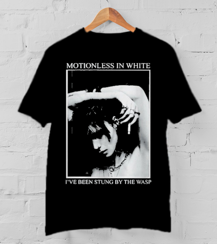 Motionless In White I've Been Stung By The Wasp Monochrome Portrait Image T-Shirt