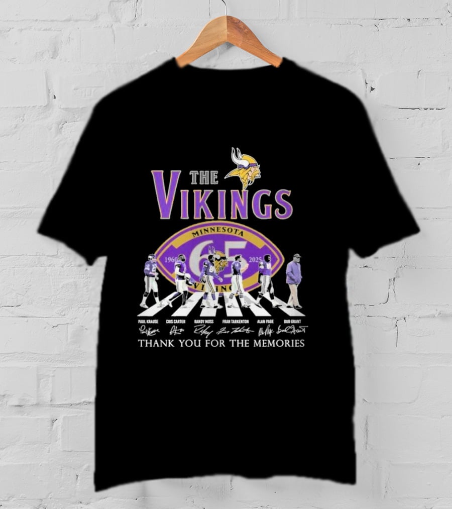 Minnesota Vikings Thank You For The Memories 1960-2025 Paul Krause Chris Carter Randy Moss Fran Tarkenton Alan Page Bud Grant T-Shirt