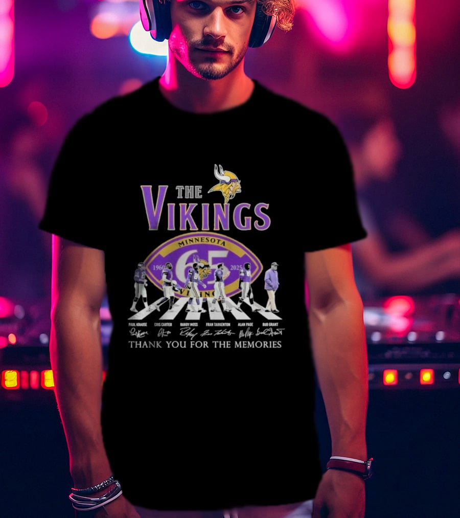 Minnesota Vikings Thank You For The Memories 1960-2025 Paul Krause Chris Carter Randy Moss Fran Tarkenton Alan Page Bud Grant T-Shirt
