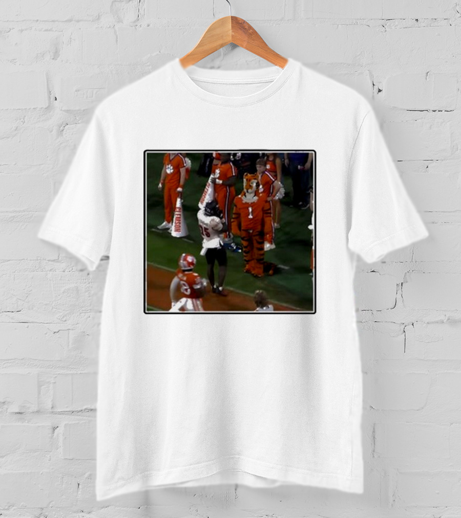Louisville Victory Dance Night Night Celebration Against Clemson Tiger Mascot T-Shirt