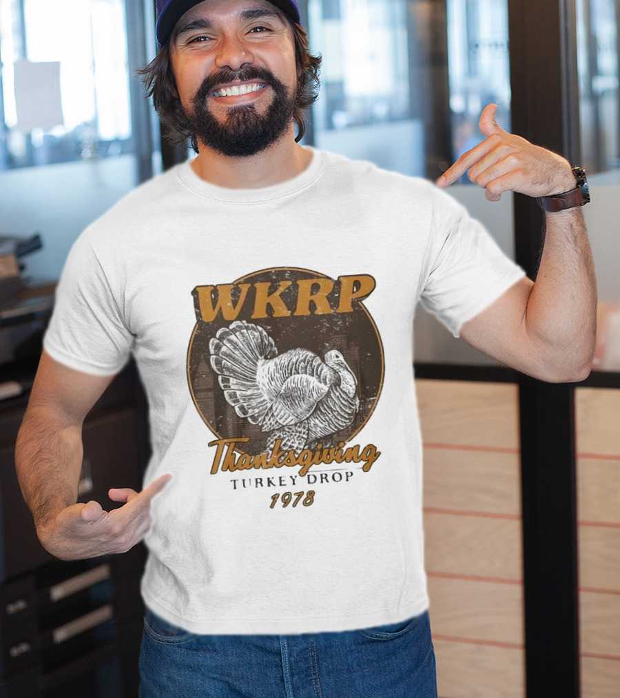 WKRP Thanksgiving Turkey Drop 1978 T-Shirt