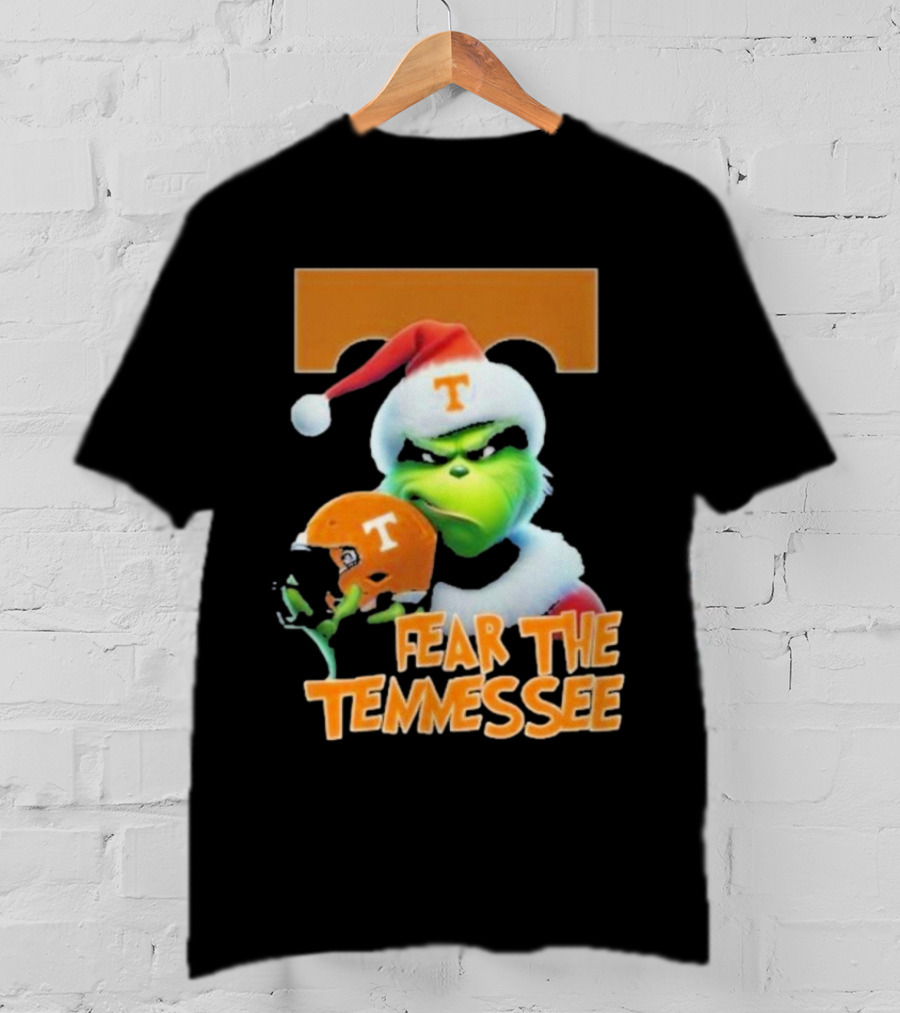 Fear The Tennessee Volunteers Grinch Football Helmets T-Shirt