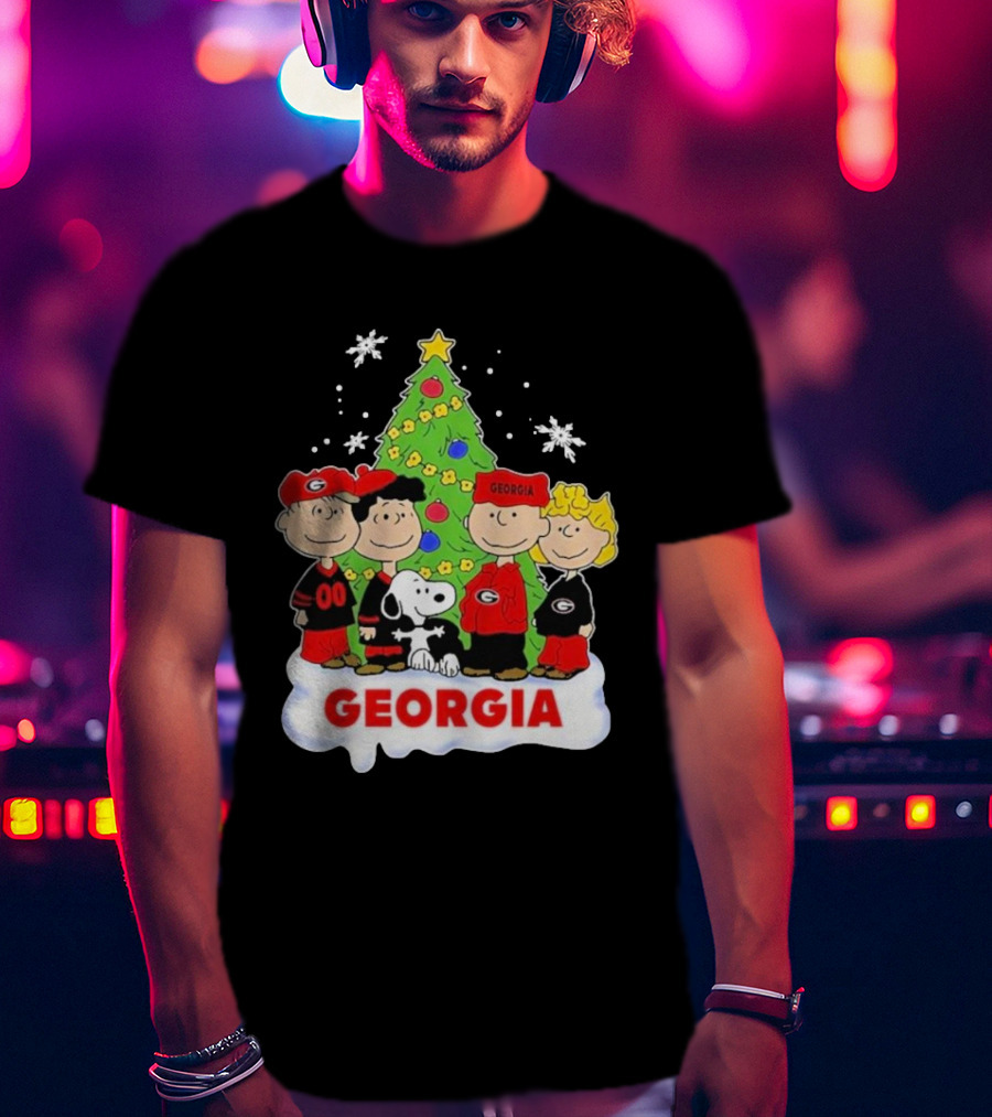 Georgia Bulldogs Snoopy And Friends Christmas T-Shirt