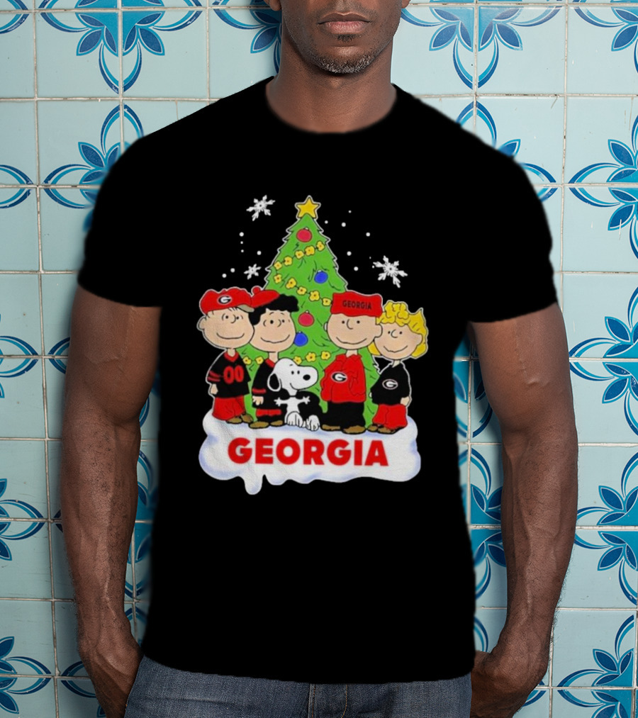 Georgia Bulldogs Snoopy And Friends Christmas T-Shirt