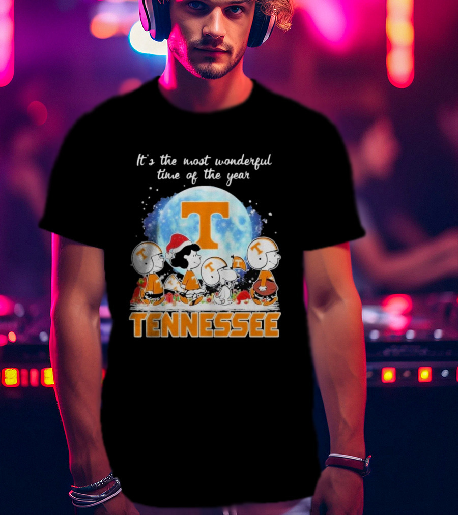 It's The Most Wonderful Time Of The Year Tennessee Volunteers Peanuts Football T-Shirt