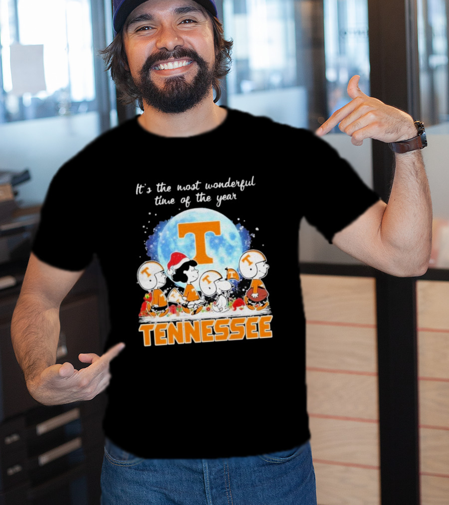 It's The Most Wonderful Time Of The Year Tennessee Volunteers Peanuts Football T-Shirt