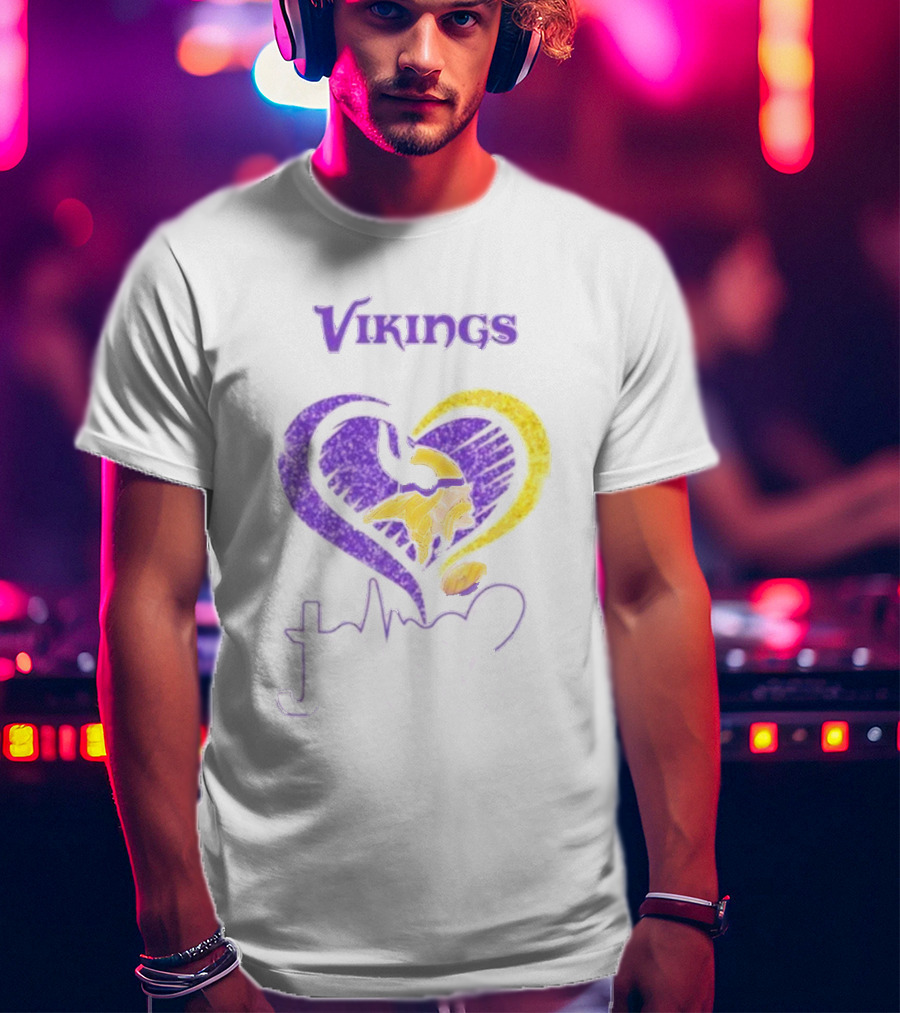 Vikings Heart Jesus Purple And Gold Minnesota T-Shirt