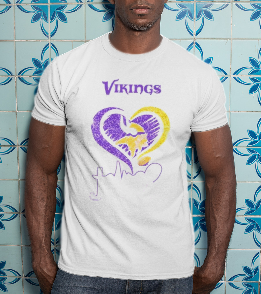Vikings Heart Jesus Purple And Gold Minnesota T-Shirt
