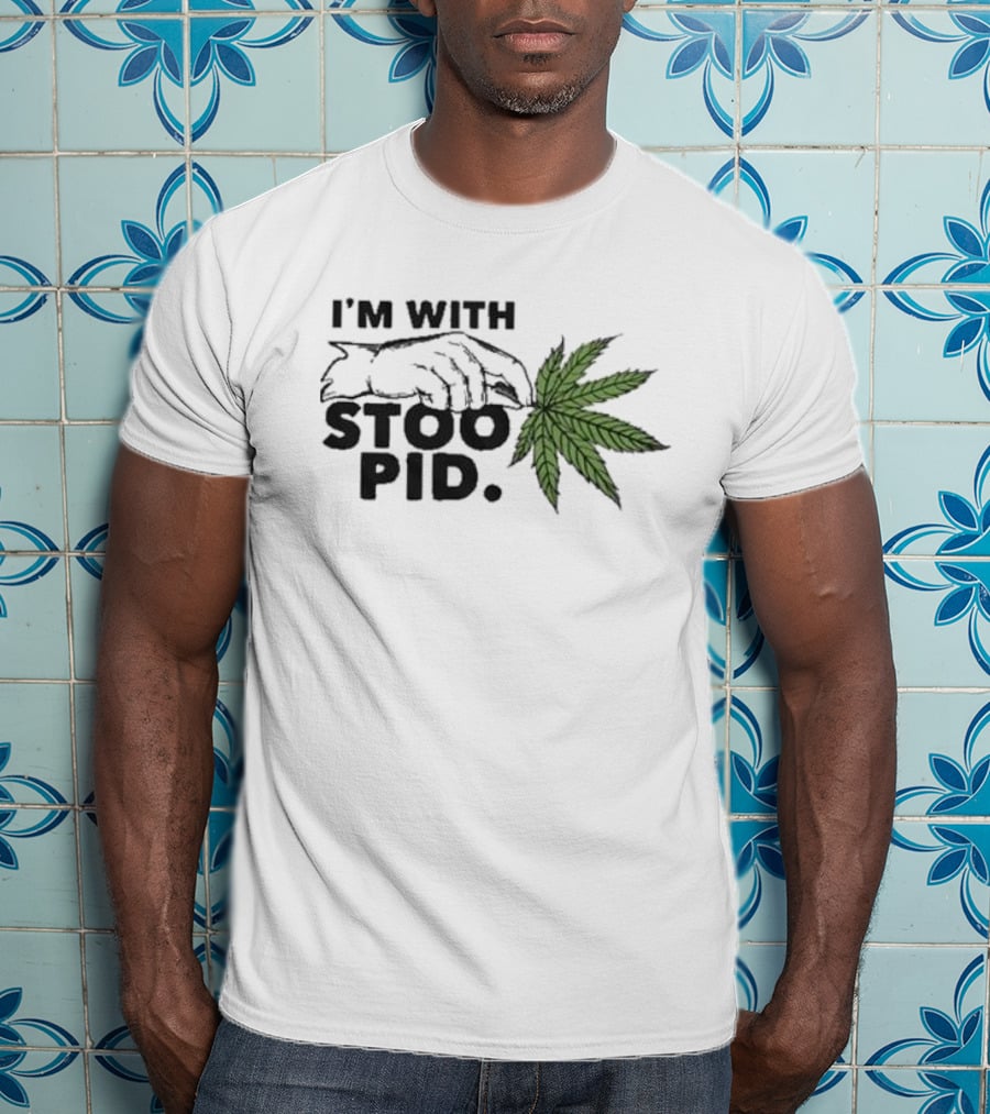 I'm With Stoopid Leaf Hand Graphic Visage T-Shirt