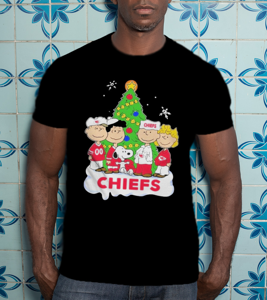Kansas City Chiefs Snoopy Christmas Peanuts Characters Chiefs NFL Holiday T-Shirt