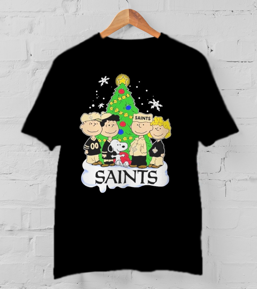 New Orleans Saints Snoopy Christmas Tree Peanuts Characters Snowflakes T-Shirt