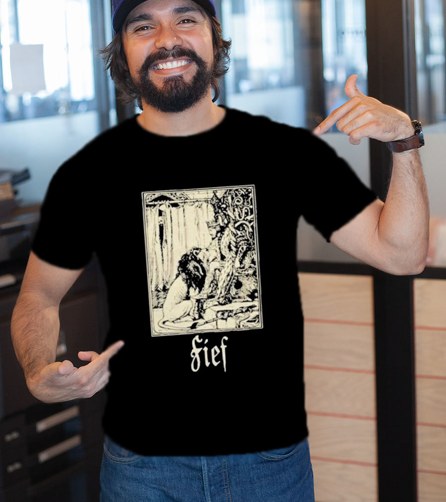 Fief Out Of Season Label The Lion’s Wisdom T-Shirt