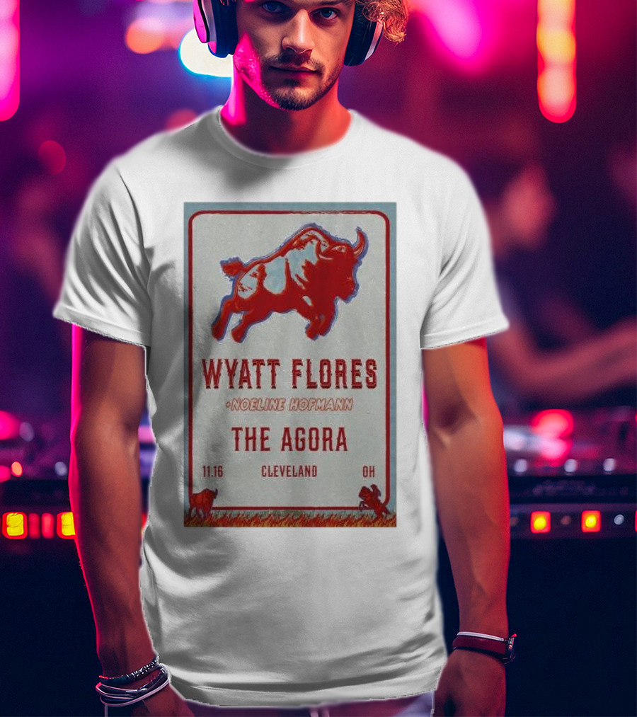 Wyatt Flores And Noeline Hofmann Live At The Agora Cleveland OH November 16 T-Shirt