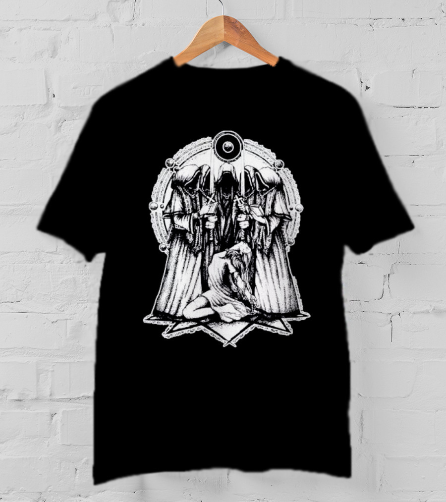 Occult Rituals Pagan Gothic Witchcraft Hooded Figures And Ritual Circle T-Shirt