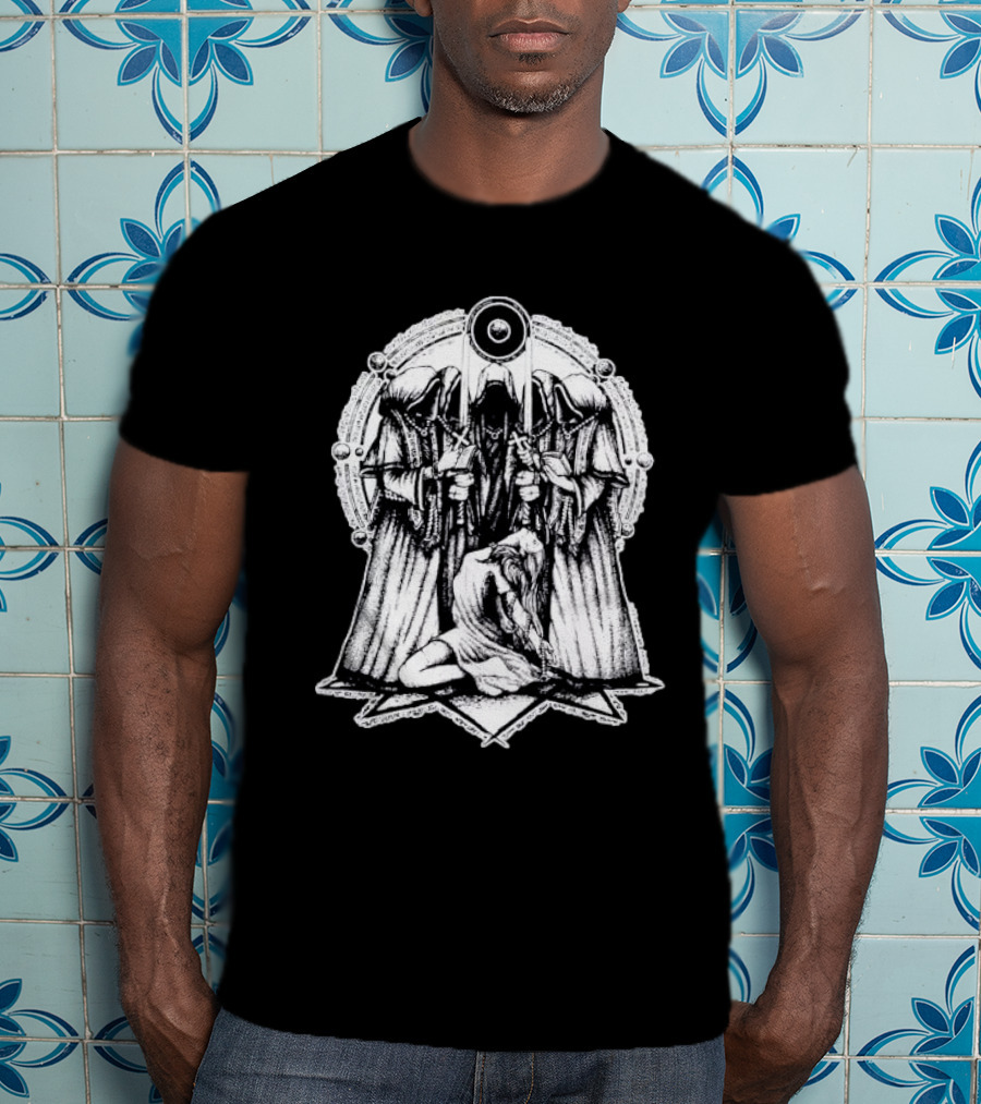 Occult Rituals Pagan Gothic Witchcraft Hooded Figures And Ritual Circle T-Shirt