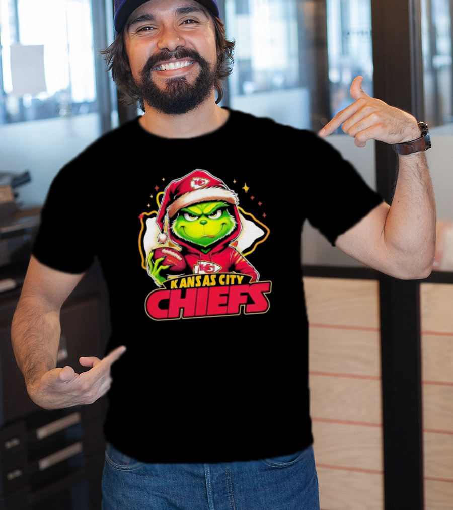 Kansas City Chiefs Grinch Santa Football T-Shirt