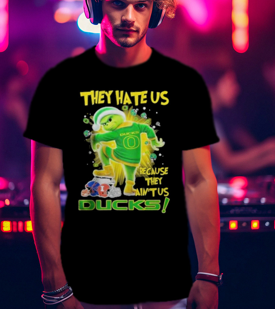 They Hate Us Because They Ain't Us Ducks Merry Christmas T-Shirt
