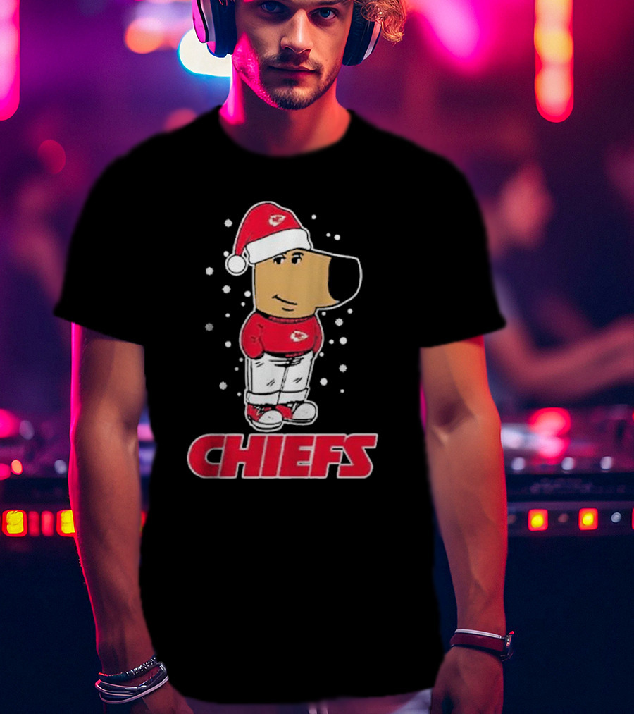 Chill Christmas Chiefs Santa Dog In Snowy Sweater And Hat T-Shirt
