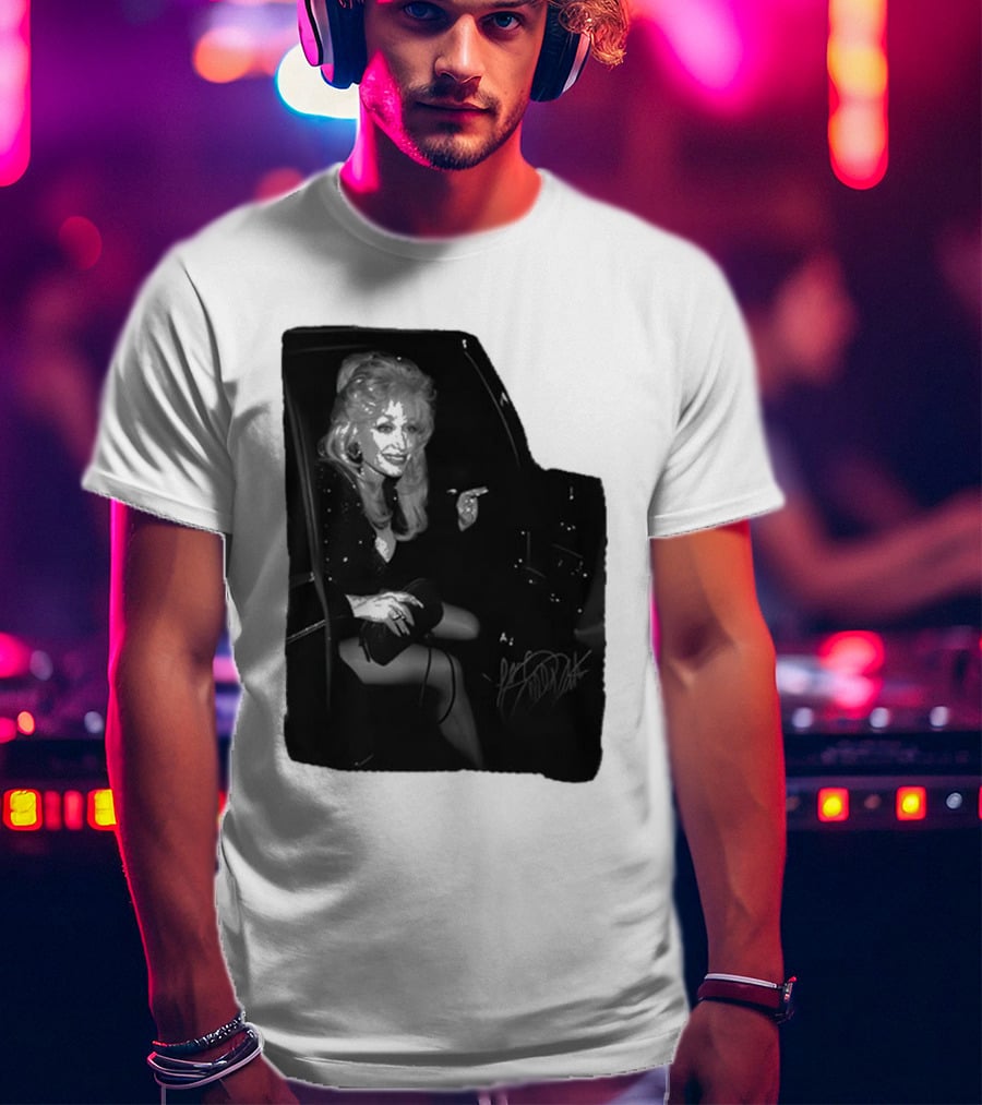 Dolly Parton Iconic Limo Moment T-Shirt
