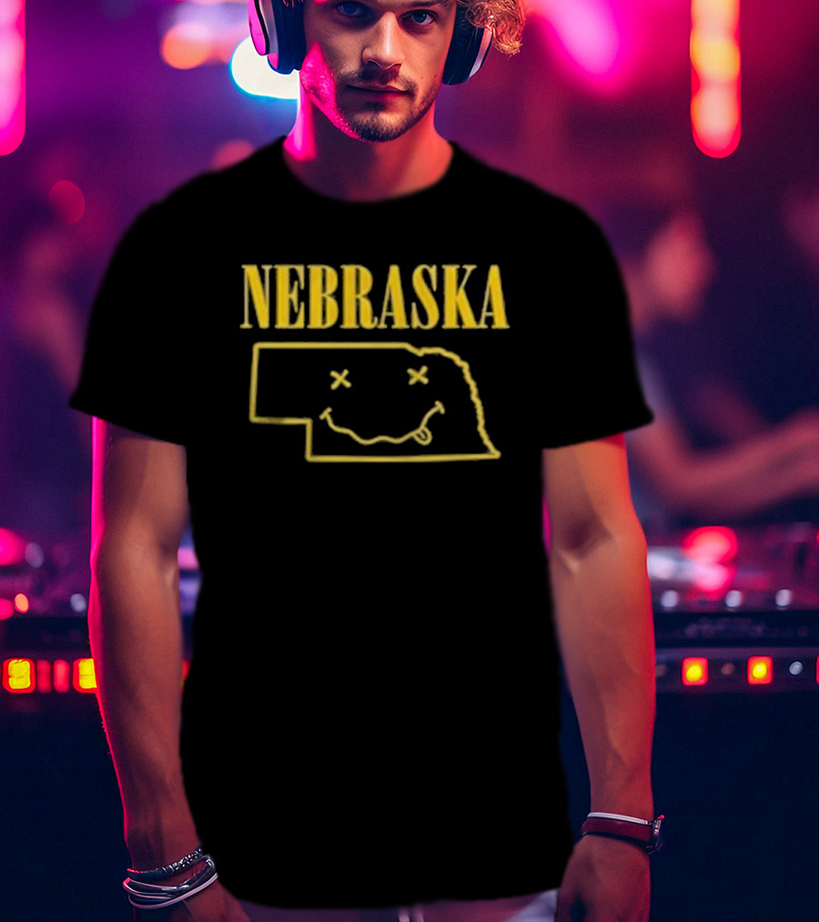 Nebraska Map With Smiley Face Iconic T-Shirt